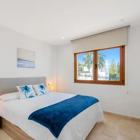 Villa Maria Blue