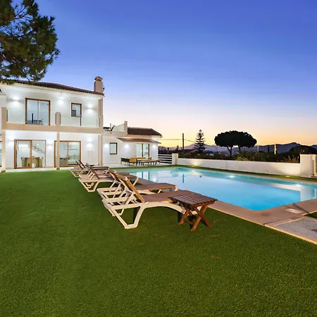Villa Maria Blue